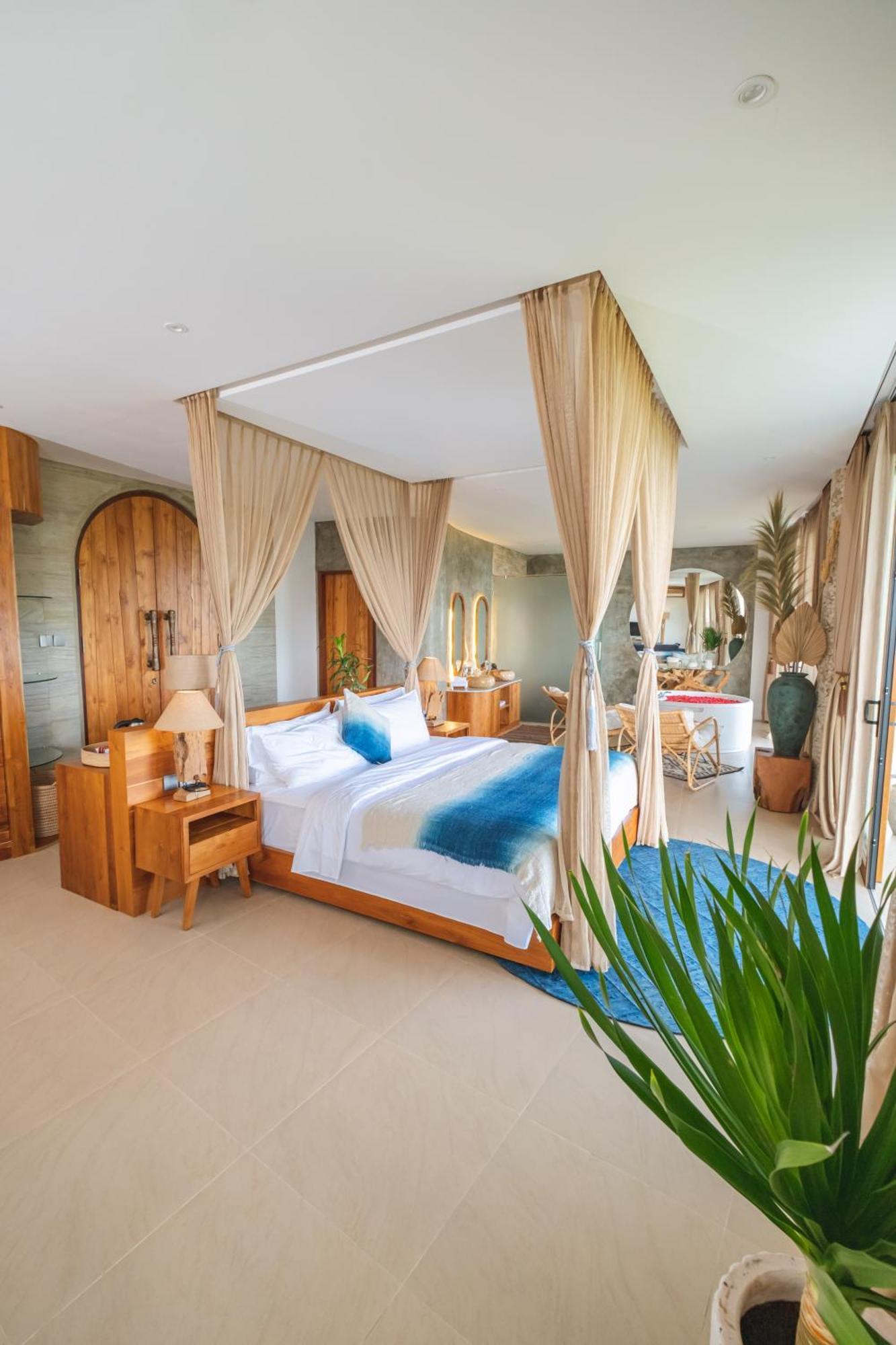 Villa Kaliente Toyapakeh Ngoại thất bức ảnh