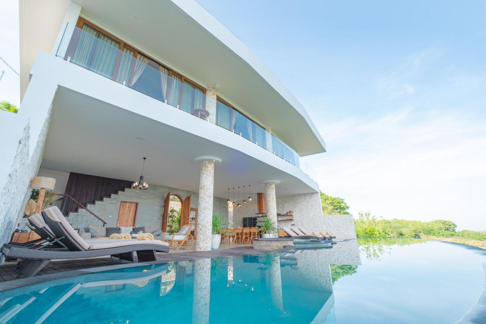 Villa Kaliente Toyapakeh Ngoại thất bức ảnh