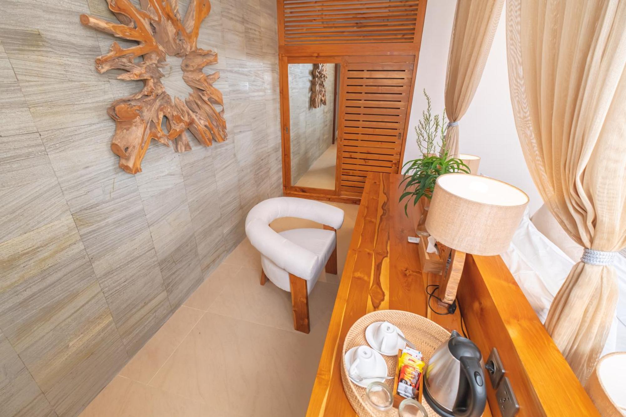 Villa Kaliente Toyapakeh Ngoại thất bức ảnh