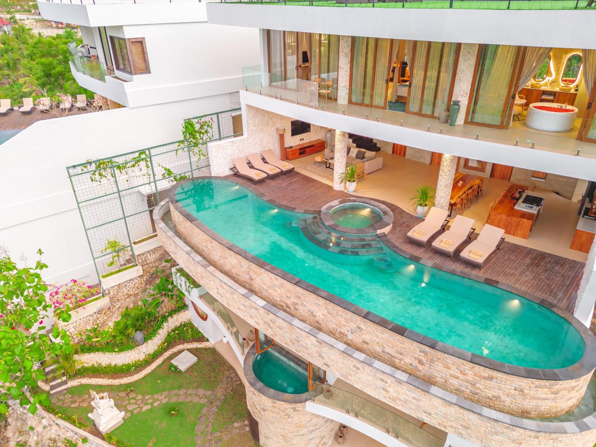 Villa Kaliente Toyapakeh Ngoại thất bức ảnh